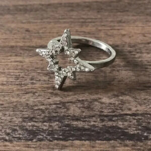 American Eagle Shooting Star Studded Ring